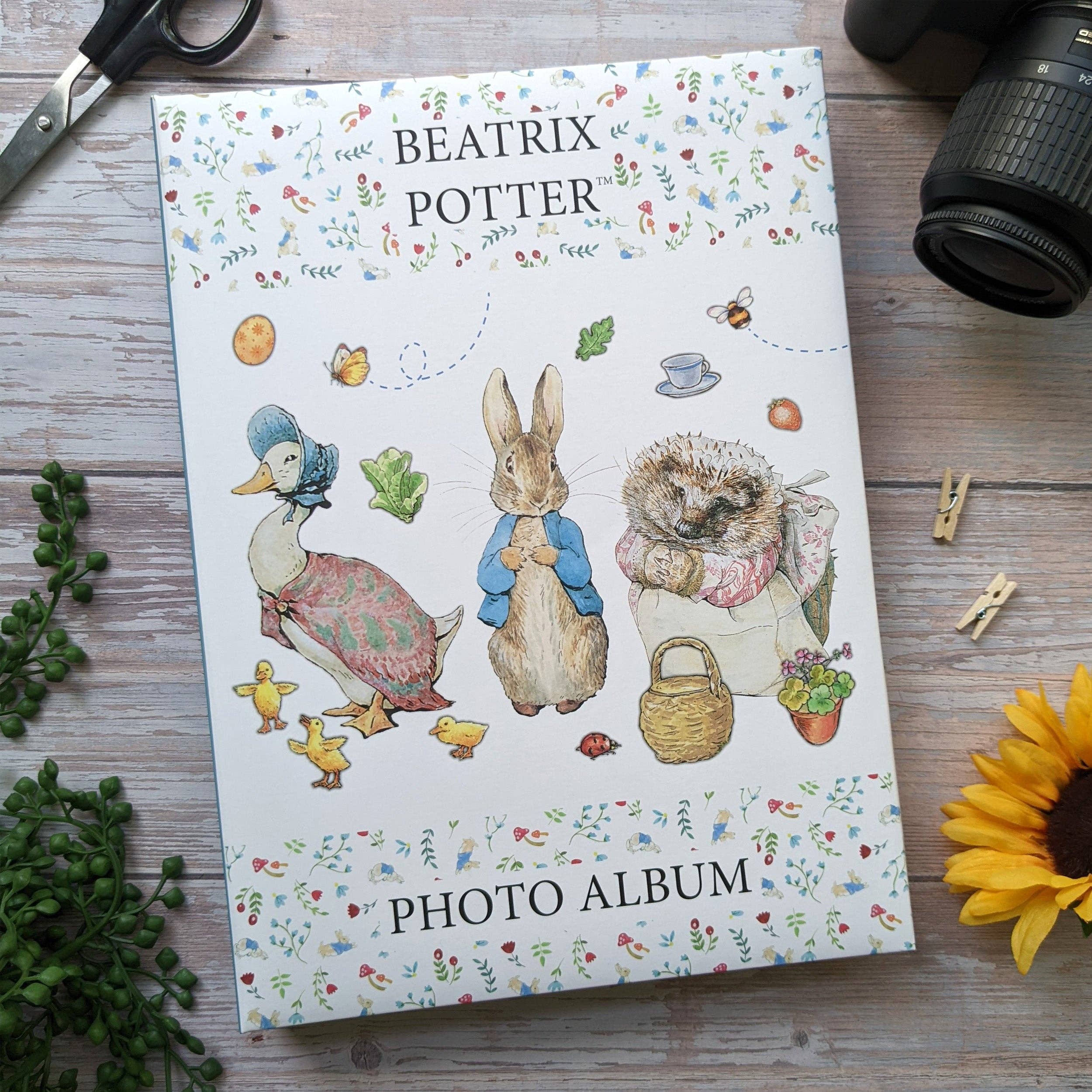 Robert Frederick Ltd – wholesale Photo album – Beatrix Potter Portrait Photograph Album in Gift Box - Holds 100 Photographs2