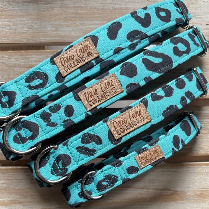 Collare per cani in tessuto con stampa leopardata verde acqua, Dixie Lane Collars per la vendita all'ingrosso da parte di Dixie Lane Collars