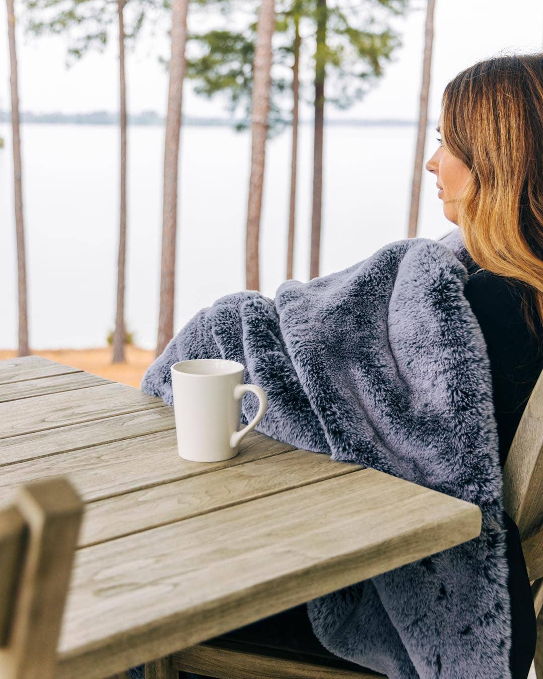 Pretty Rugged - Wholesale Throw Blanket - Waterproof Windproof Outdoor Blanket | Pretty Rugged3