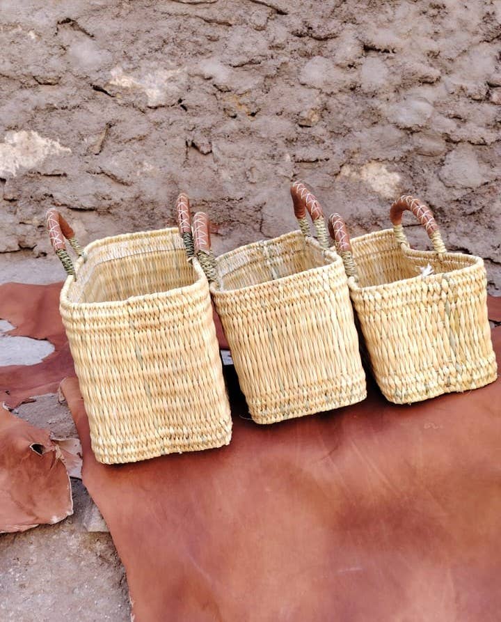 Twins Basket - Wholesale Basket - REED BASKET WITH LEATHER Handles1