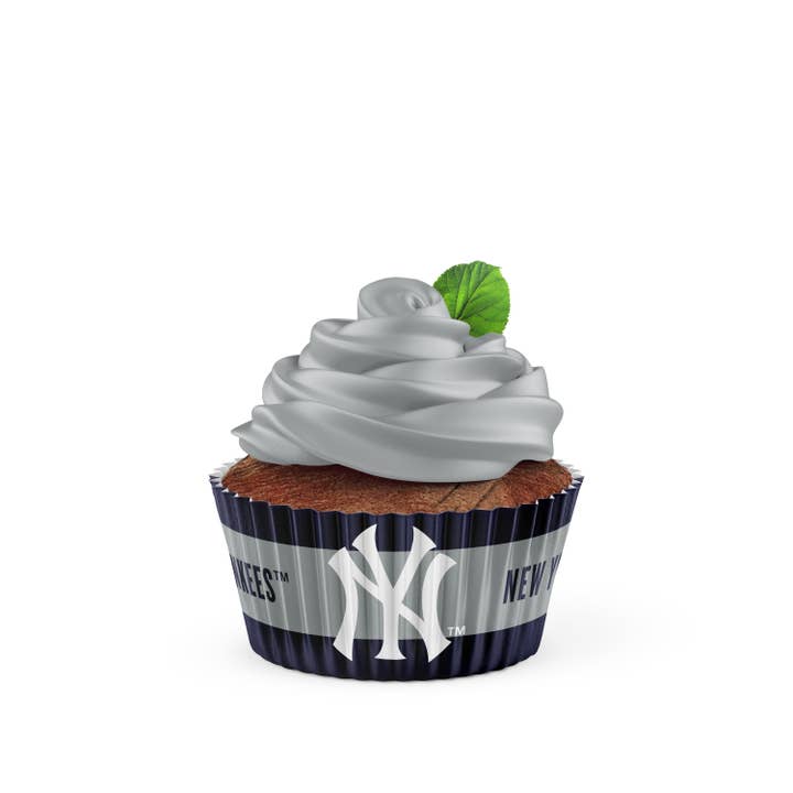 Inglasco Inc. - Wholesale Cupcake/Muffin Liner - MLB New York Yankees 50-Piece Baking Cups
