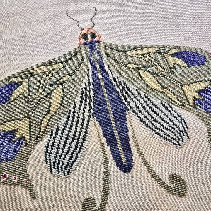 The Wishing Thorn - Wholesale Embroidery/Cross Stitch Supplies - Flower Moth III3