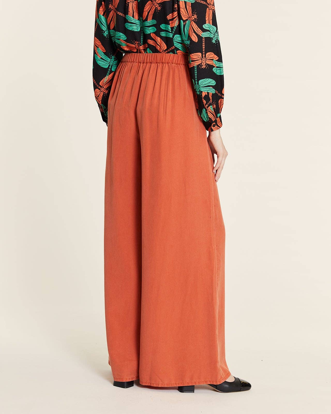 Pepaloves – wholesale Pants – Women's – PANTALON FLUIDO TENCEL TOFFE3