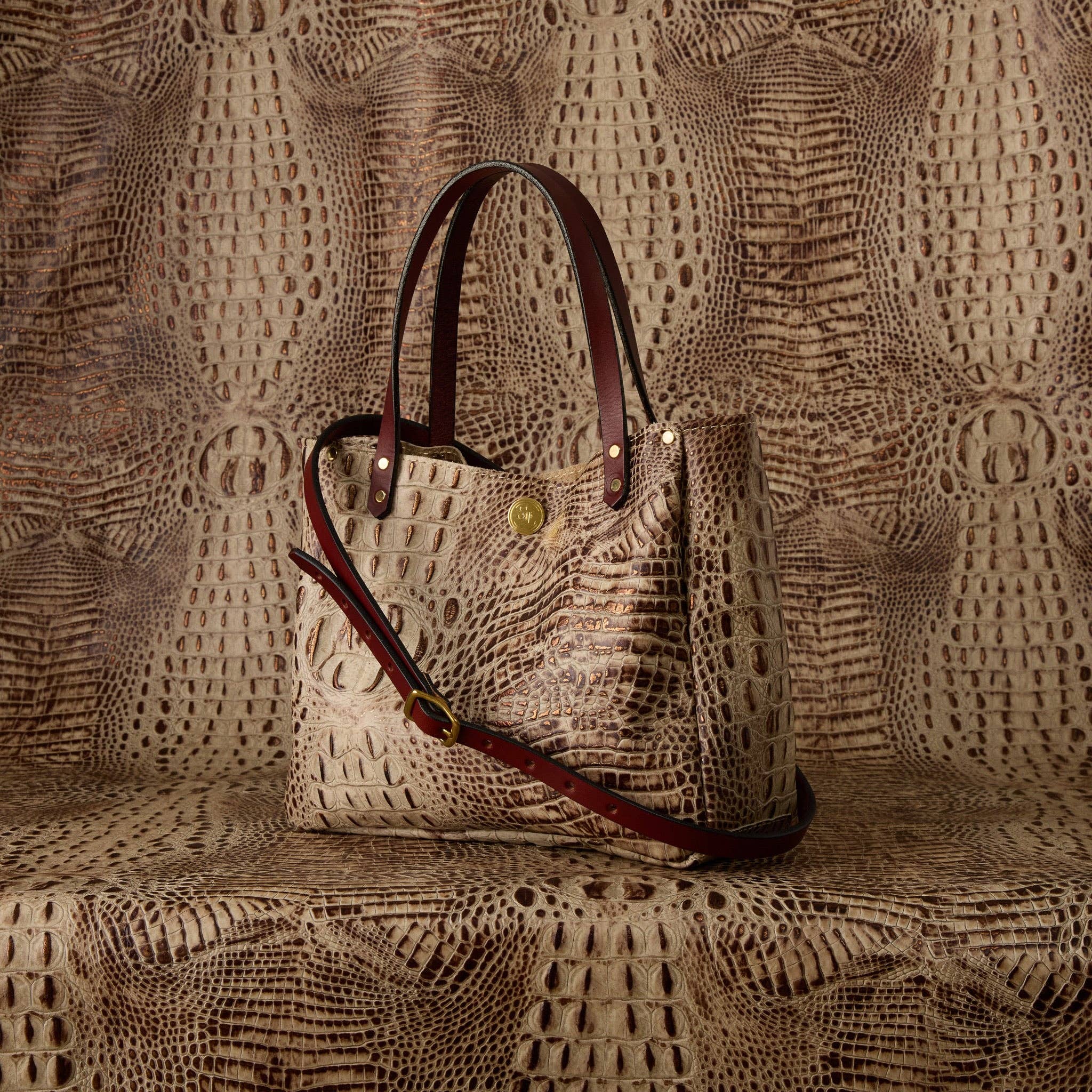 SouthLife Leather Goods - Wholesale Top Handle Bag - Women's - The Small Bucket Bag18