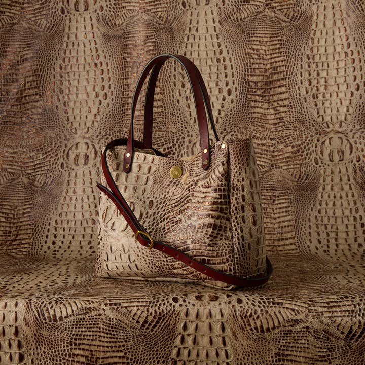 SouthLife Leather Goods - Wholesale Top Handle Bag - Women's - The Small Bucket Bag18