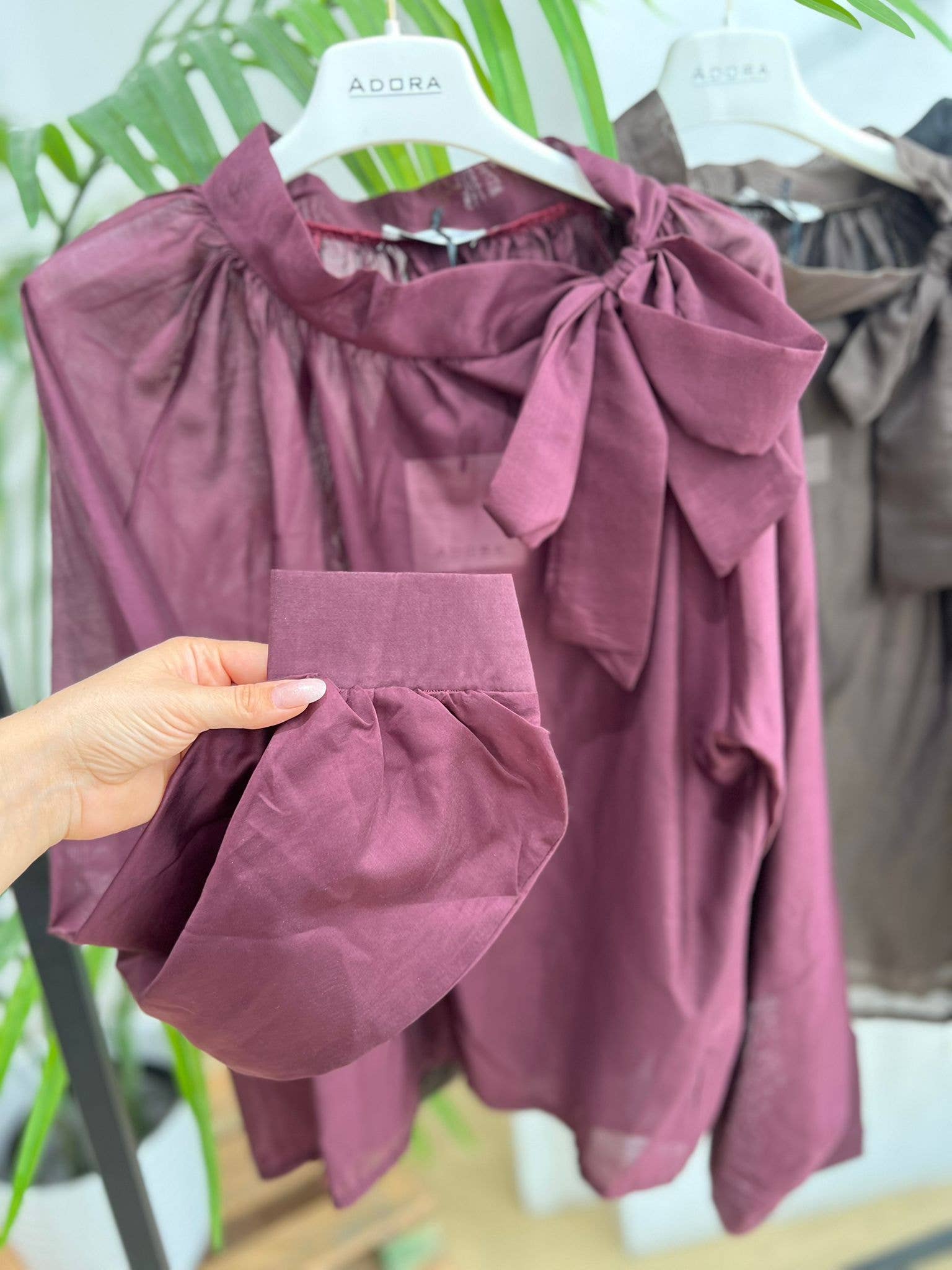 ADORA - Wholesale Blouse - Women's - Blouse with bow1