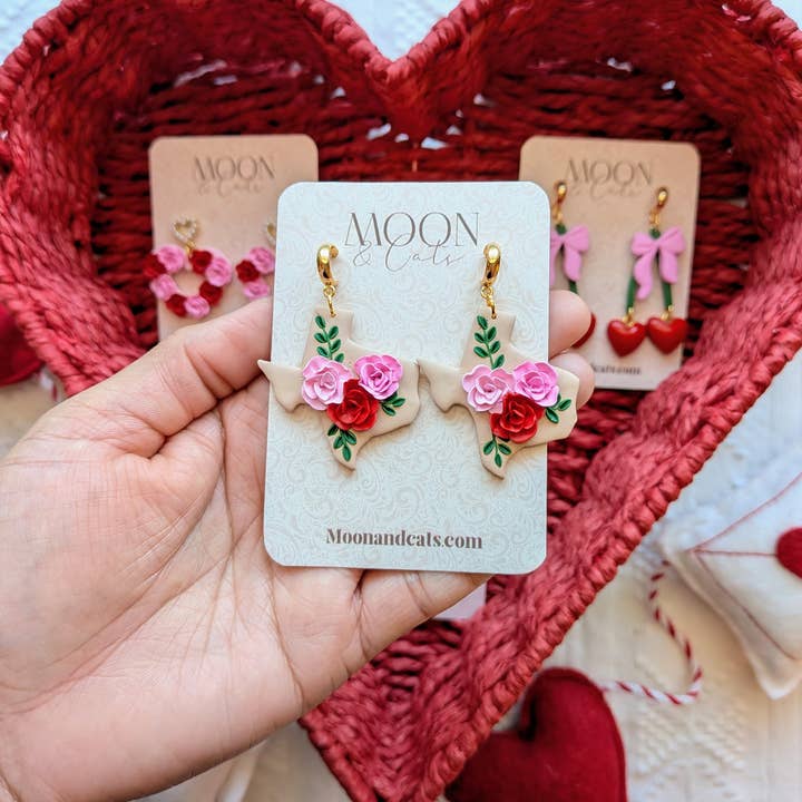 Moon & Cats - Wholesale Dangle Earrings - Texas florals