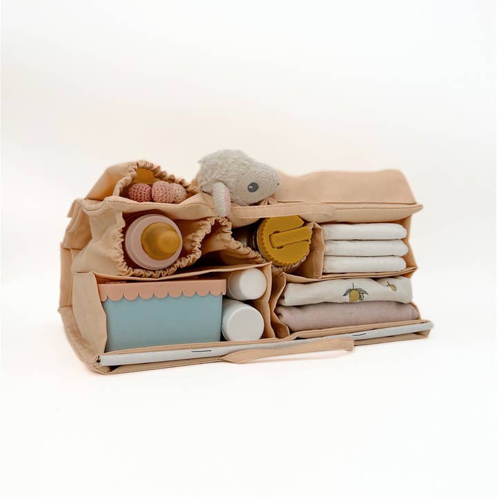 lilibell – wholesale Skötväska - Baby – Klassisk blöjväska M Beige & Dopi-krok Brun bunt