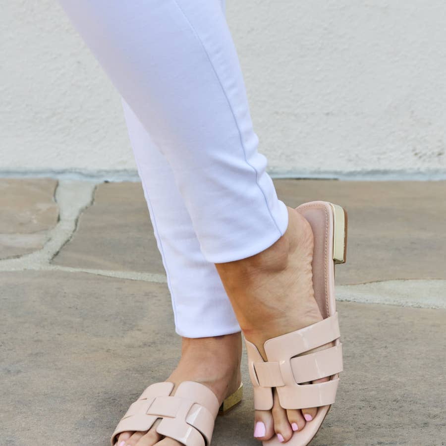 Weeboo sales sandals wholesale