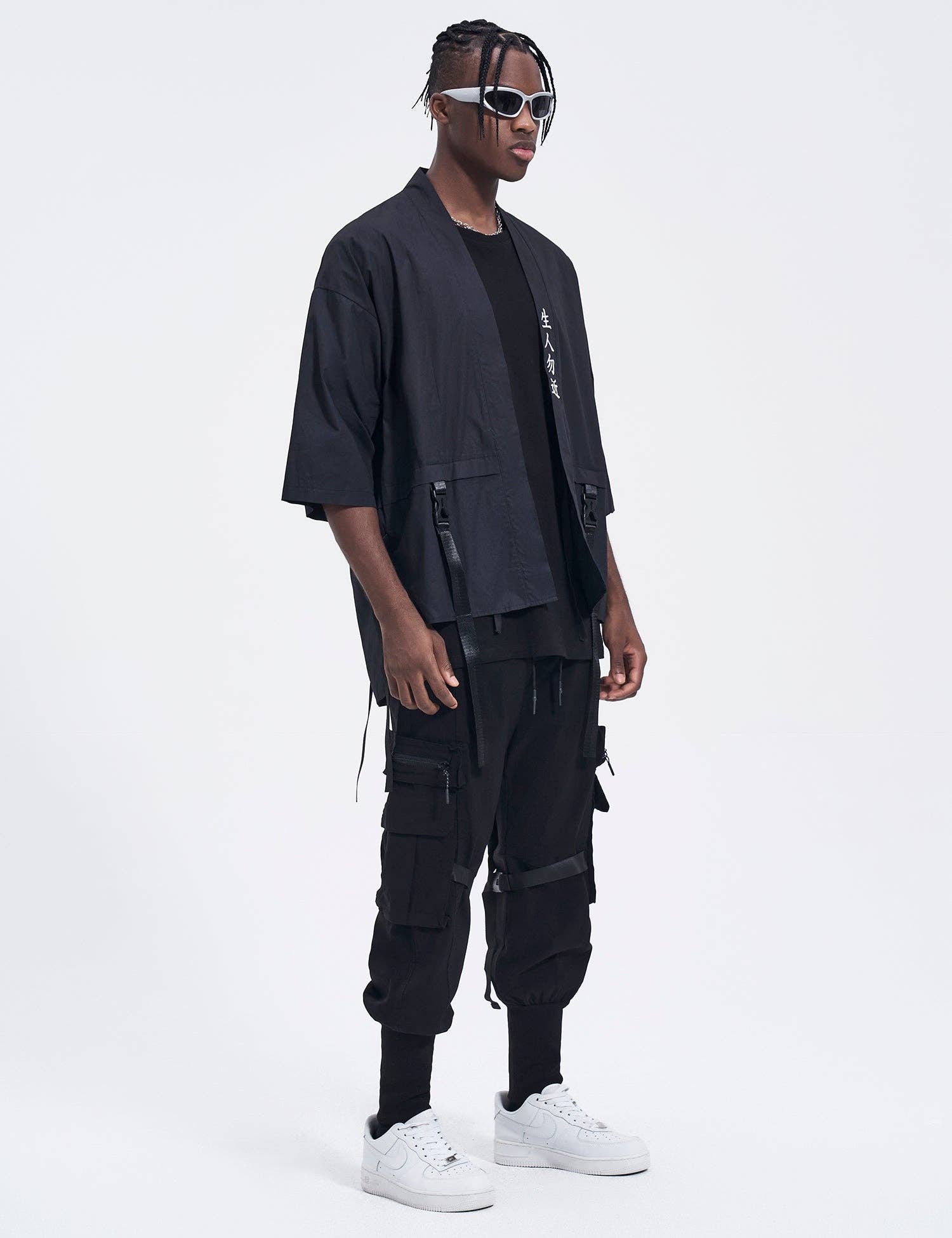 Black WSY5002 Samurai Kimono Shirt for wholesale on Faire5