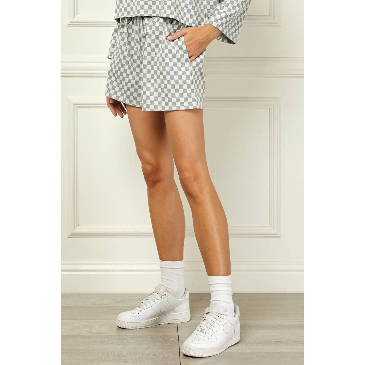 Veveret - Vente Short – femme - Short à cordon en jersey à carreaux 8