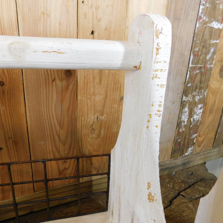 My Amigos Imports - Wholesale Magazine Rack - White Hill Magazine Holder-ER-Tray-WH-7Wx13Lx14H inch-White 4