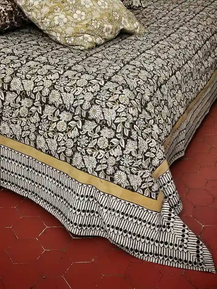 Nayda Diaries - Vente Courtepointe - Couvre lit en coton imprimé fleurs au block print Pushkar
