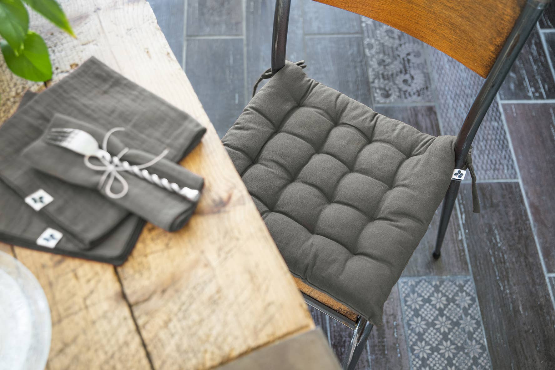 L'effet Papillon - Vente Coussins de chaise - Assise matelassée 38 x 38 cm KALA Granit0