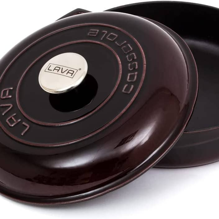Biggbrands – Engroshandel Støbejernspande – LAVA Premium rund støbejern hollandsk ovn med kuppellåg 28 cm