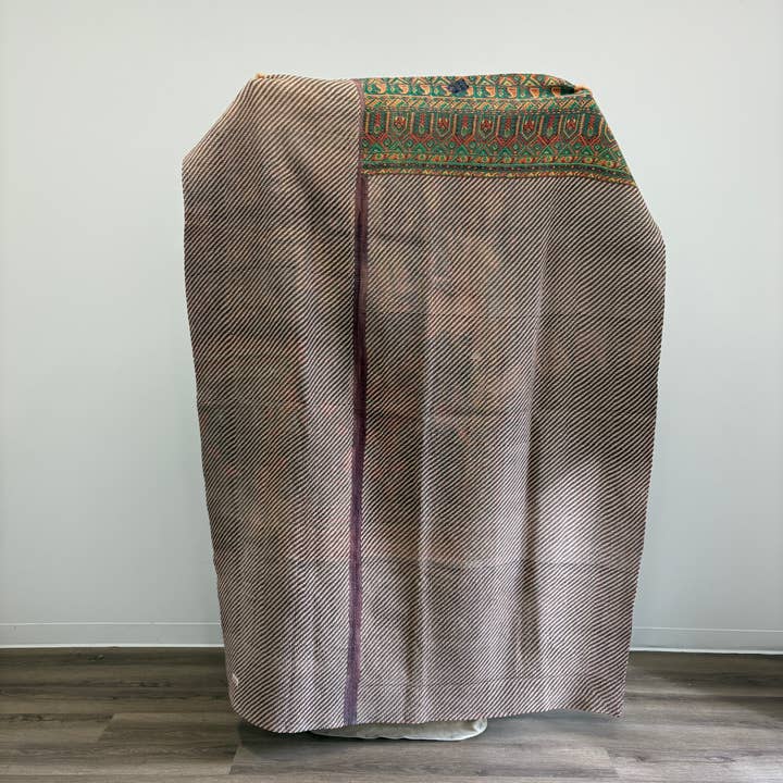 Sydney Quilt for wholesale by Aloka Home