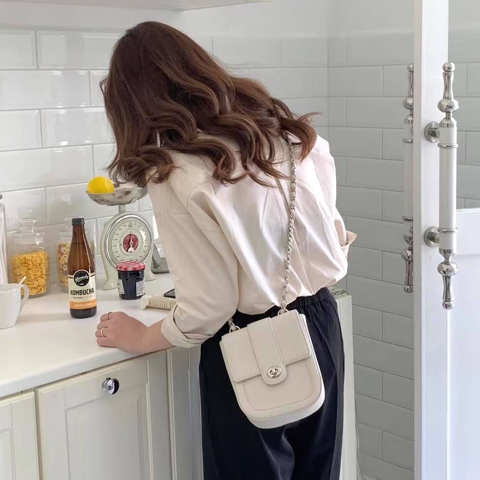 Pretty Persuasions - Vendita all'ingrosso Borsa a tracolla - Donna - Borsa a tracolla con tracolla a catena P221653