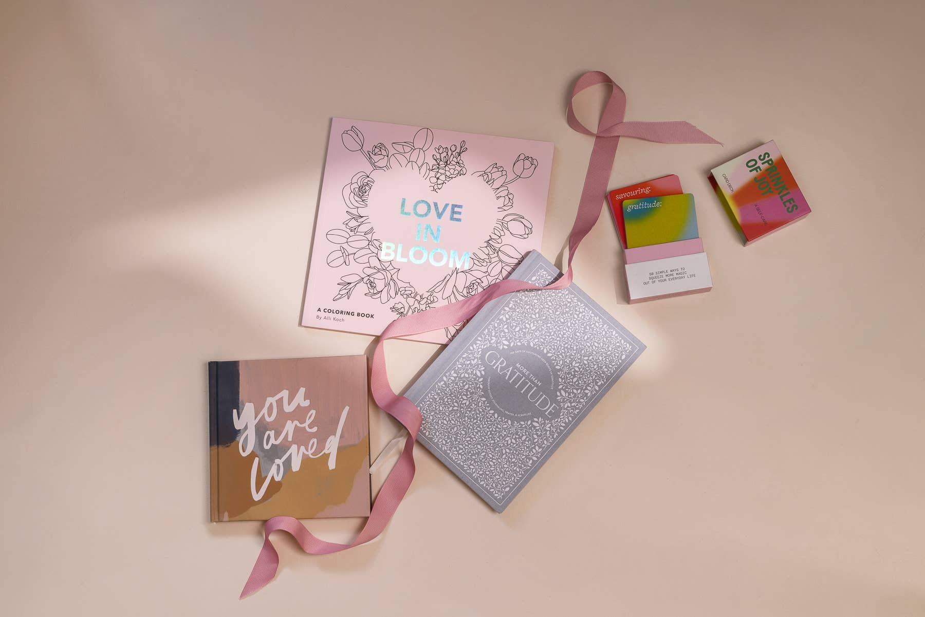 Paige Tate & Co. – wholesale Colouring and activity book – adult – Love in Bloom: A Romantic Adult Coloring Book 6