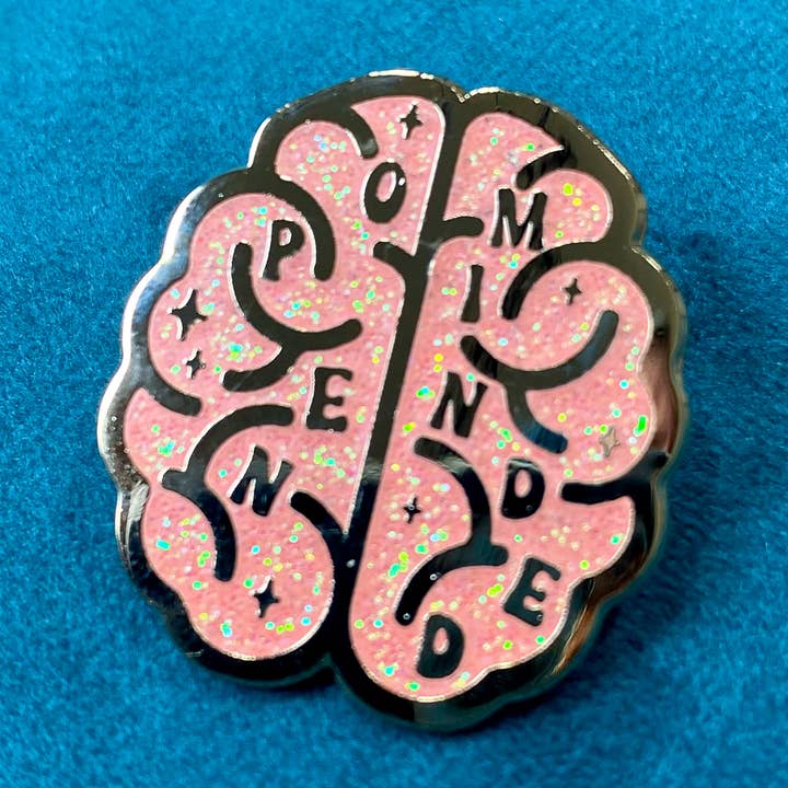 Épinglette Open Minded | Épinglette émaillée Free Thinker | Développez pour la vente par Chelzart