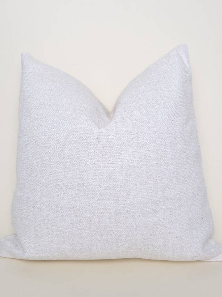 Almohada marfil para venta al por mayor de Twenty Third by Deanne