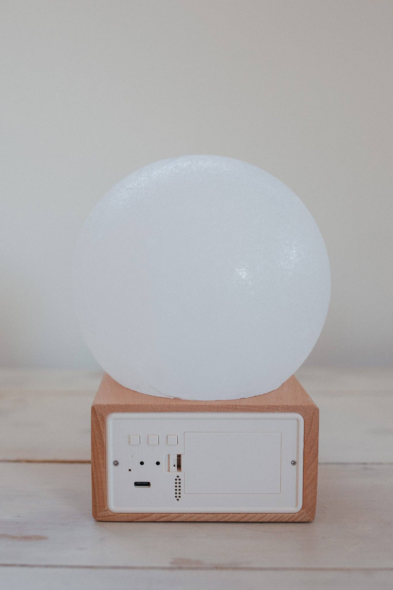 Rise Centered - Wholesale Alarm Clock - The Original Sunrise Alarm Clock2