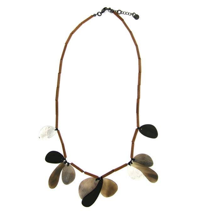 collier en corne|matière naturelle pour la vente par Culture Mix