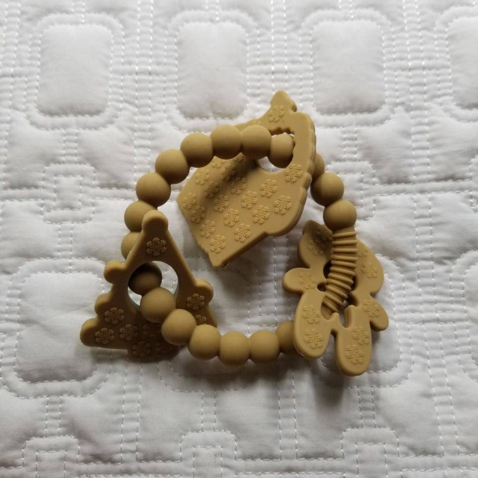 D & C TOYS - Wholesale Teether (Not Clip-On) - Baby - Christmas Tree and Gingerbread Silicone Teether Ring1