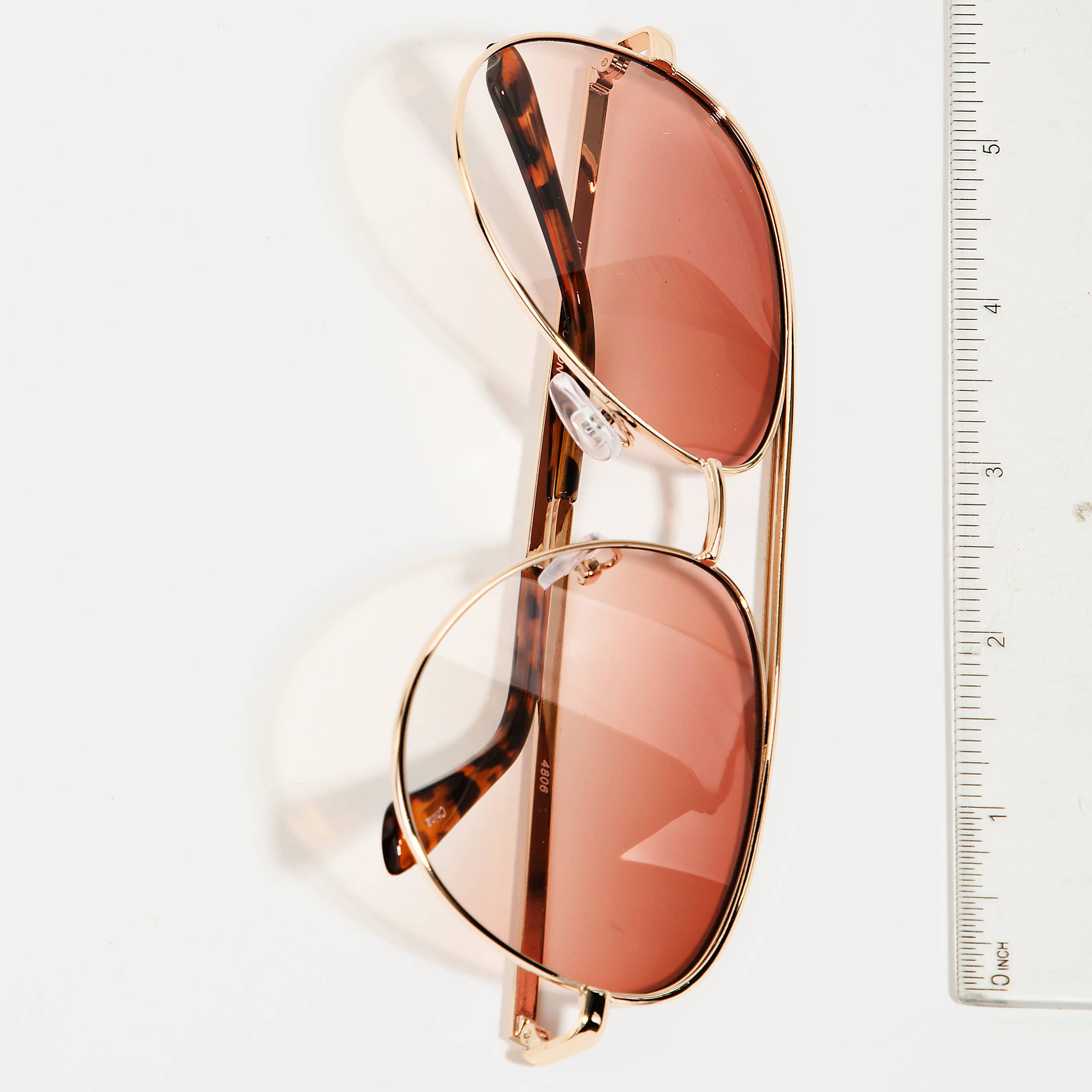 DIVERSE Metallram Double Bridge Solglasögon för wholesale på Faire1