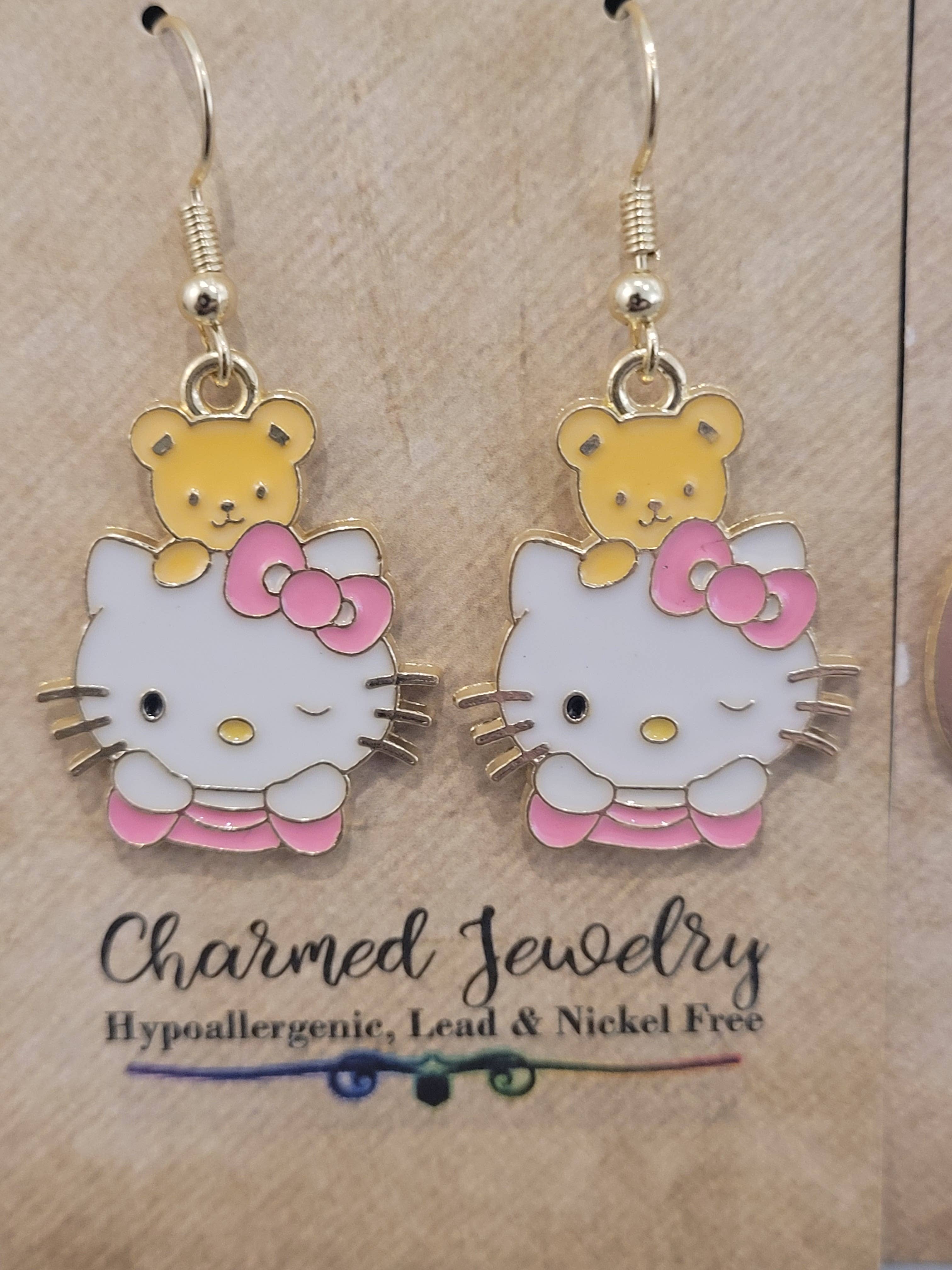 Con-Quest Crafts – Engroshandel Hængeøreringe og creoløreringe – Søde øreringe inspireret af Hello Kitty & Friends19