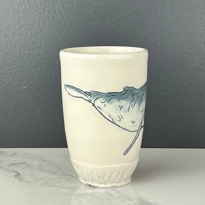 Lucy Nilan Studios – wholesale Drinking glass/cup – Humpback whale1