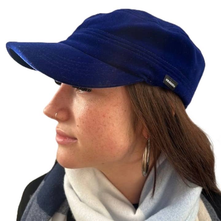 Blauer, militärischer Kadettenhut aus Samt für den Großhandel von CRAGGI