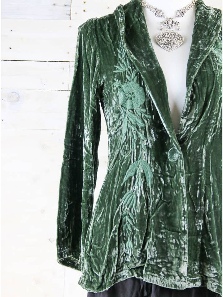 TABOO FASHION - Wholesale Jacket – Women's - Bree Long Silk Velvet Embroidered Jacket5