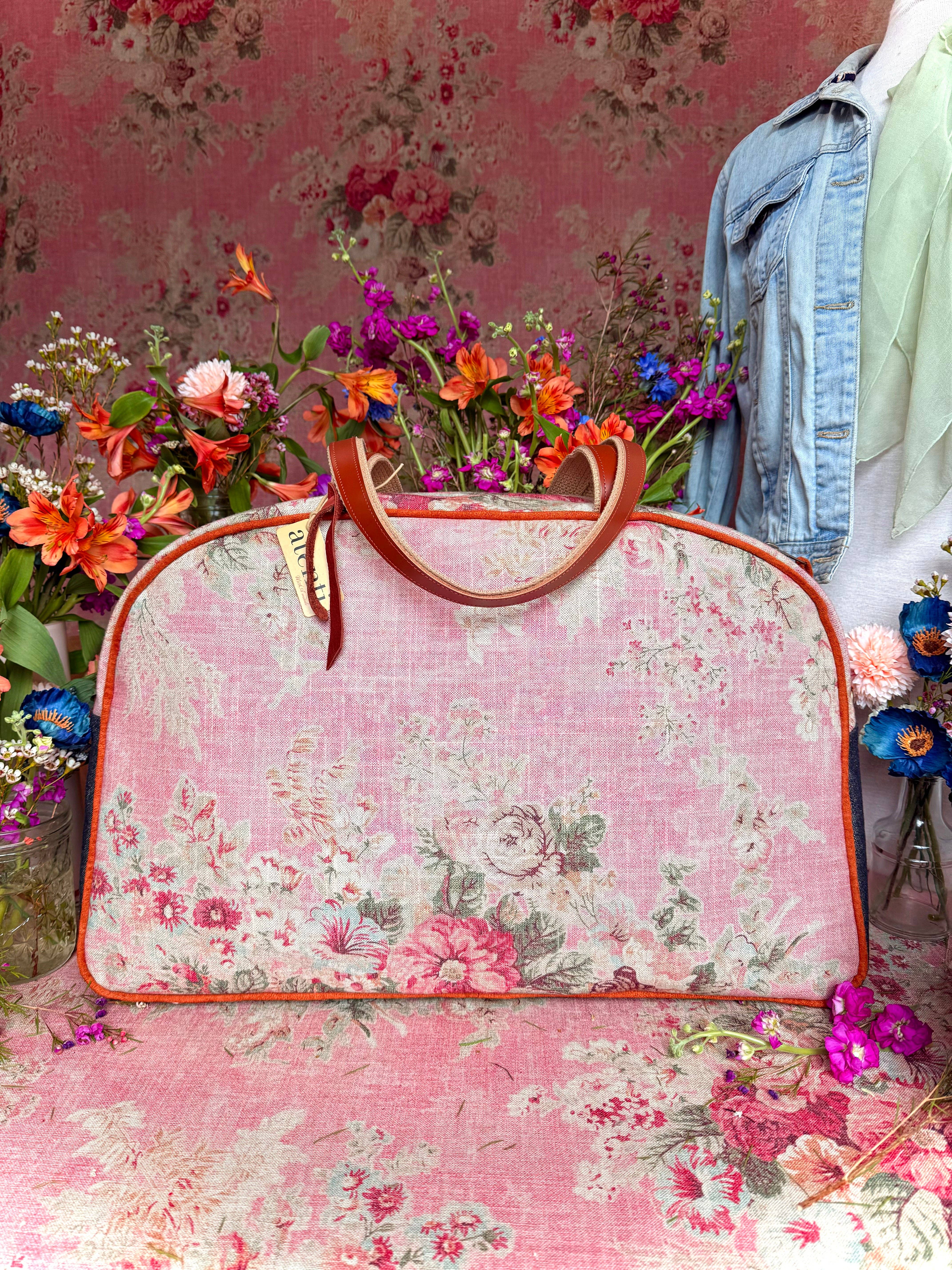 Atenti - Wholesale Weekender Bag - Women's - Handmade Atenti Rosewood Overnighter Weekender– USA Made16