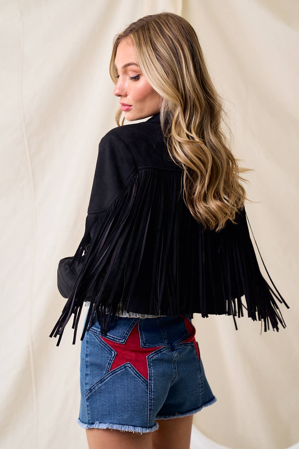 Saints & Hearts – Engroshandel Jakke - Dame – SIJ1011C SORT IMITERET RUSKIND FRYNSEDE VESTLIGE MOTO JAKKE3