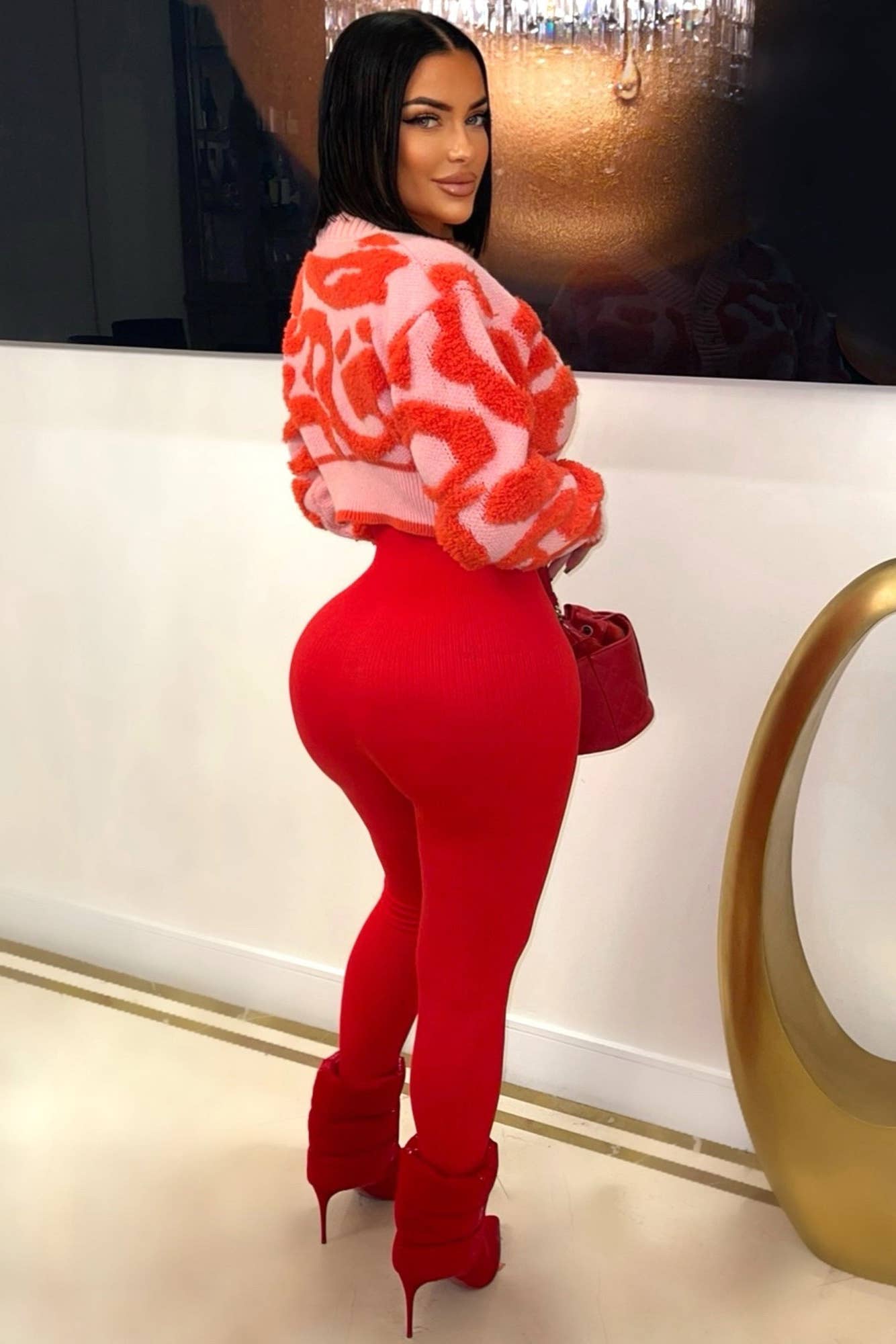 5besties inc – wholesale Kofta - Dam – Kort färgblockströja med kofta19