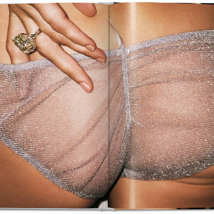 TASCHEN Europe - Wholesale Display Book - Kate Moss by Mario Testino (English)6