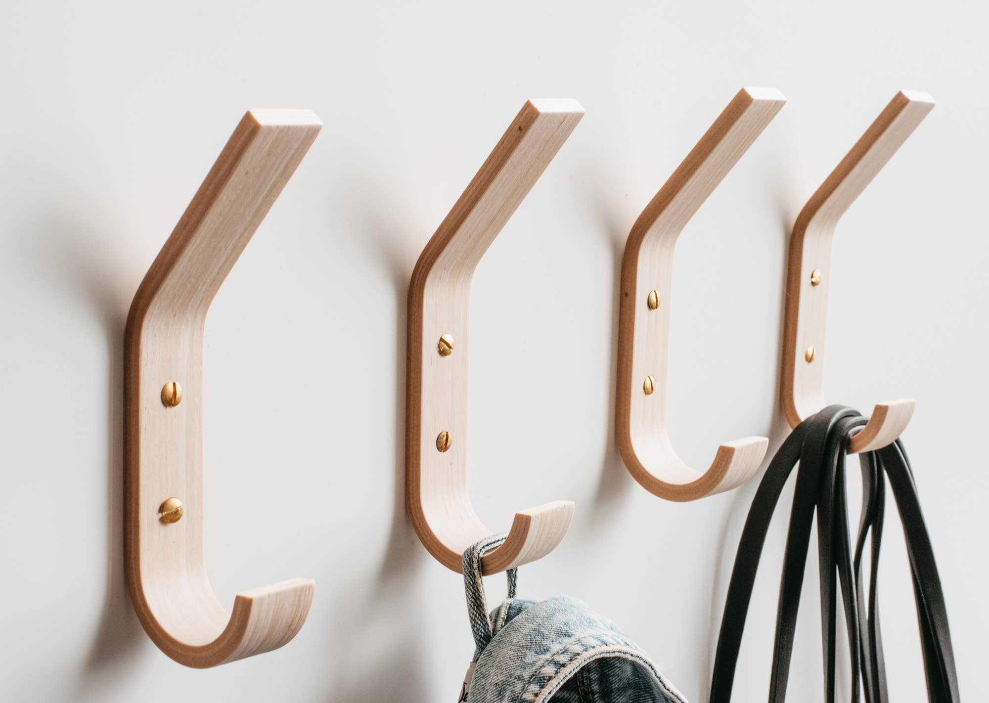 ValiaiDesign – Engroshandel Vægkrog – Sæt med 4 enkeltstående vægkroge i træ på krydsfinerplade9