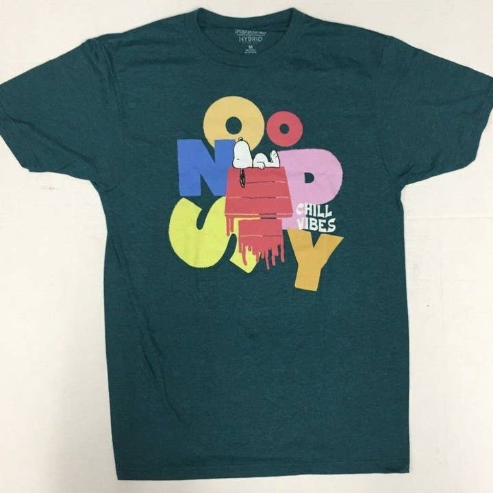 Big Apple Card Company - Wholesale T-Shirt (Graphic) - Unisex - Snoopy Adult Officially Licensed Tee Shirts17