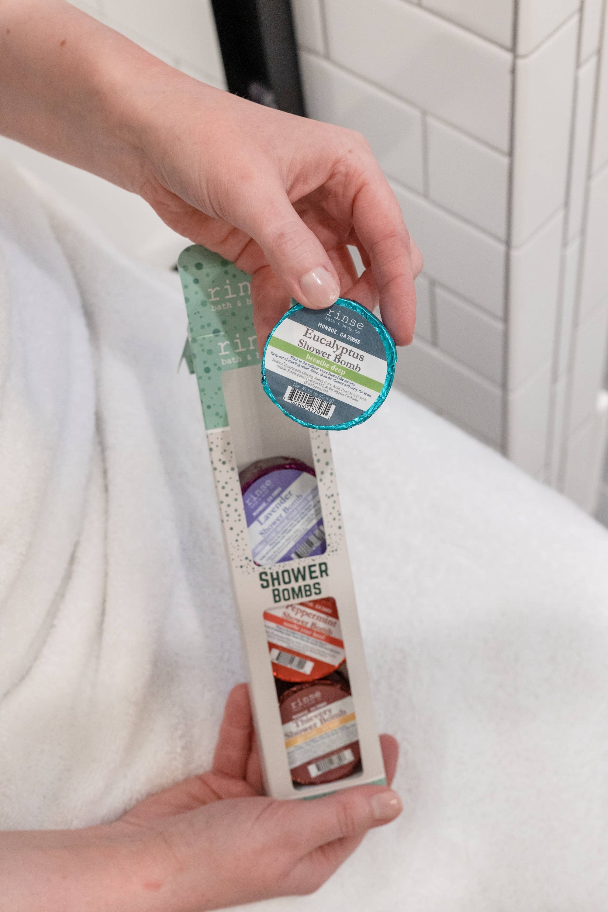 Rinse Bath Body Inc - Wholesale Shower Steamer/Bomb - Shower Bomb Set | 4 Pack Aromatherapy | Gift Ready1