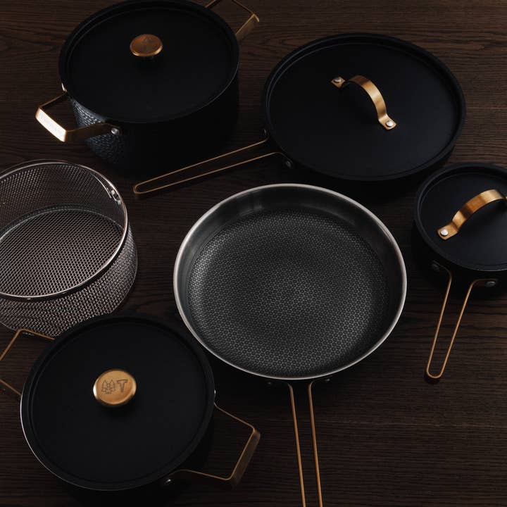 ARVET XL - kogegrej i 5 dele + 1 pastakurv. (Mat sort) for engroshandel hos Vargen & Thor