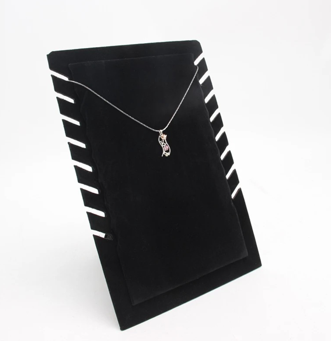 Emilie collection - Wholesale Jewelry Stand & Display - Chain stand black1