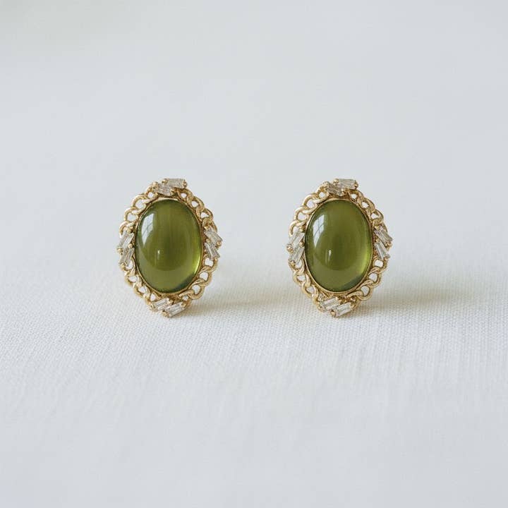 Ellemadera - Wholesale Stud/Post Earrings - Olive Green Cat's Eye Stud Earrings1