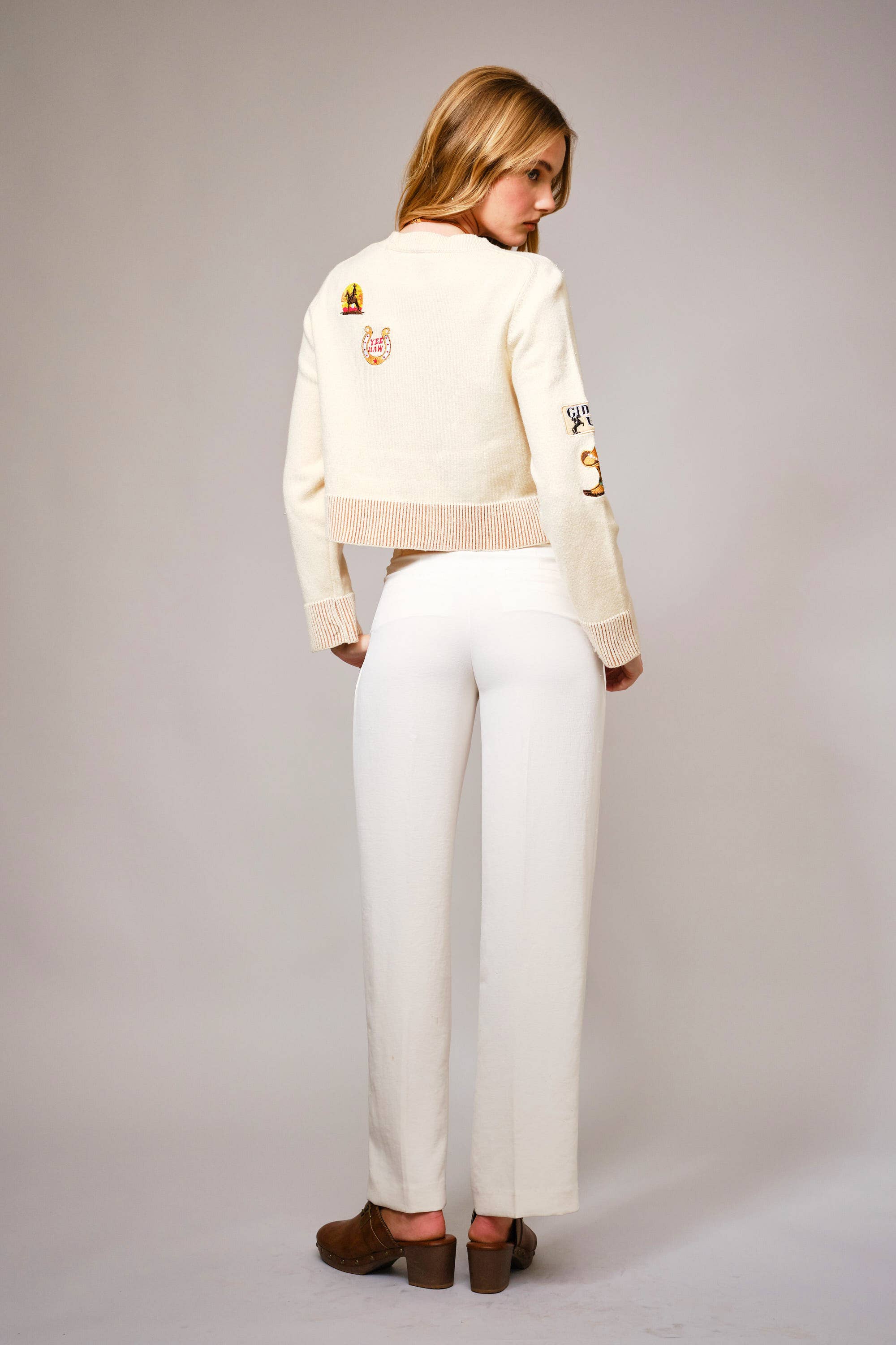 IVORY 36839W - Horse Graphic Western Patch Sweater for wholesale on Faire7