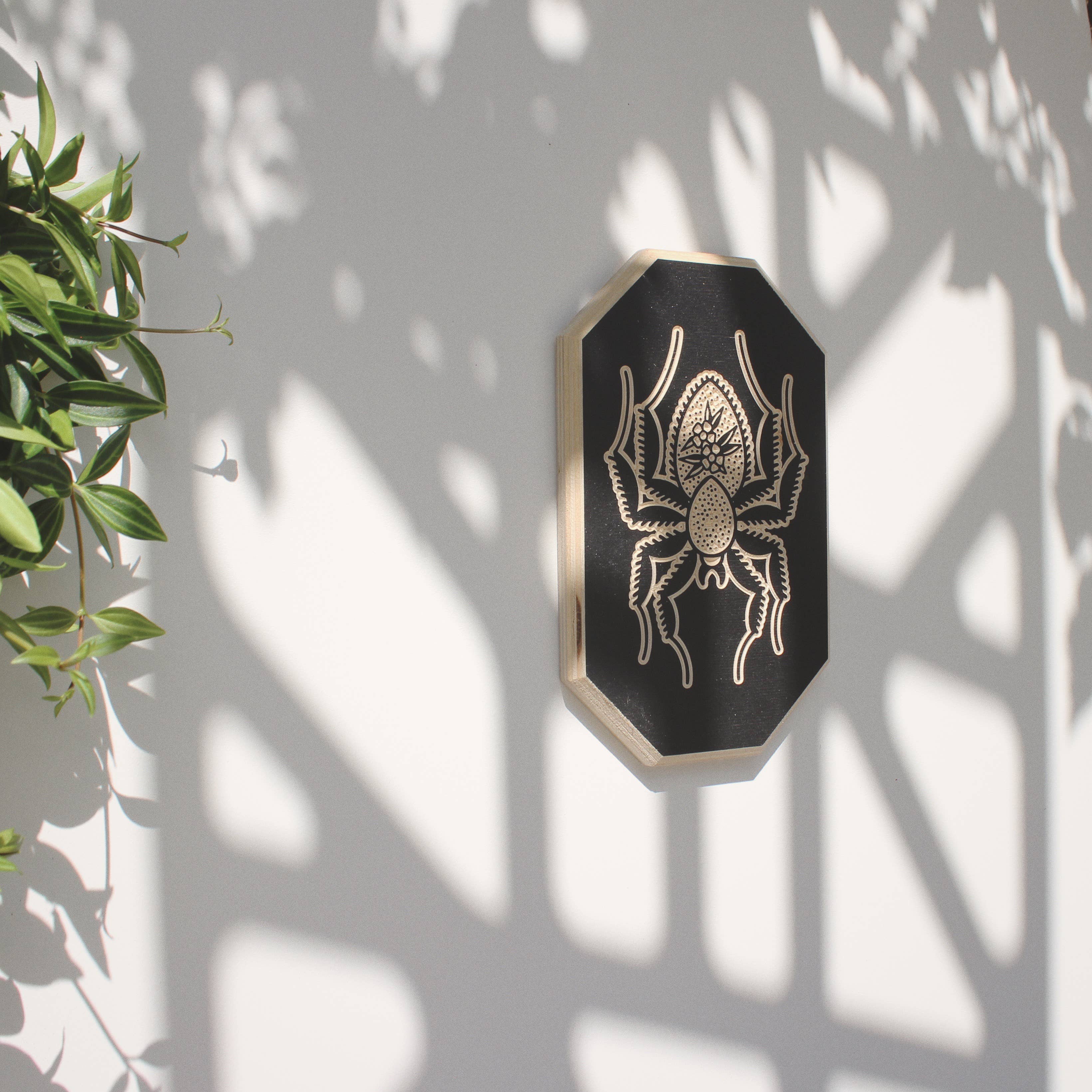 Hykry - Wholesale Wall Accent - Carved Spider Wall Hanging3