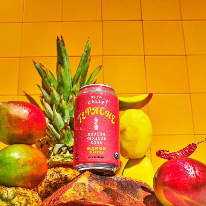 De La Calle - Wholesale Soda/Carbonated Drink - De La Calle Mango Chili Tepache Fermented Beverage (12 Pack)