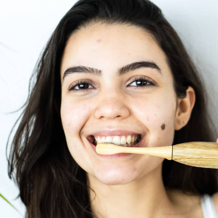 Ecohaven - Wholesale Toothbrush - Bamboo Electric Toothbrush Replacement Medium Heads, Pack 43