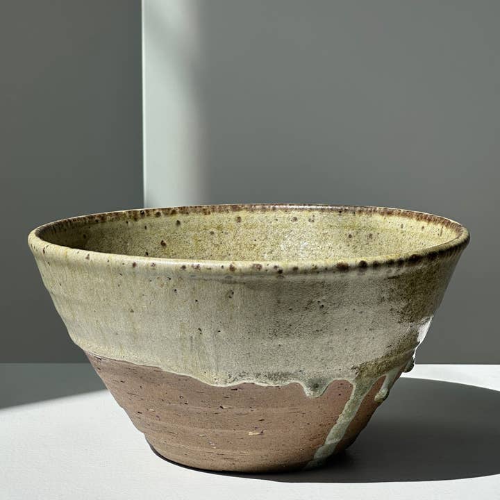 Office Objets - Wholesale Decorative Plate/Dish/Bowl - Large green and brown Indonesian ceramic bowl D18.5 H105