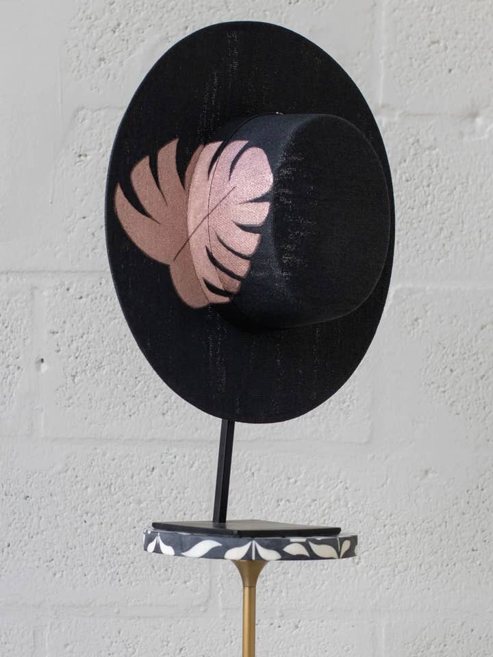 Cordobes Palma Onyx in oro rosa per la vendita all'ingrosso da parte di Theme Dresser