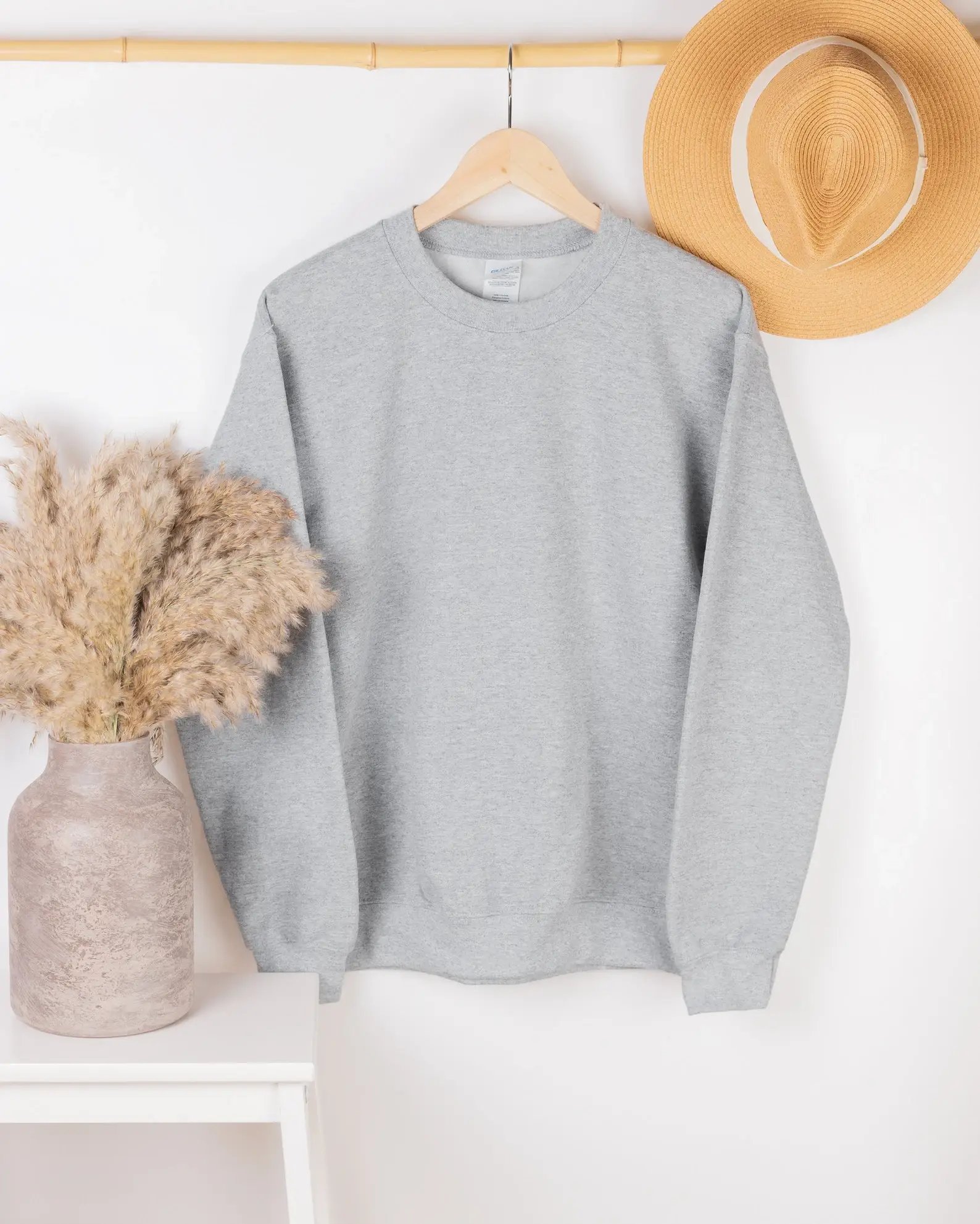 Buleana Boutique and Textiles LLC – wholesale Sweatshirt – Unisex – Custom Logo Embroidered Business Logo Sweatshirt12