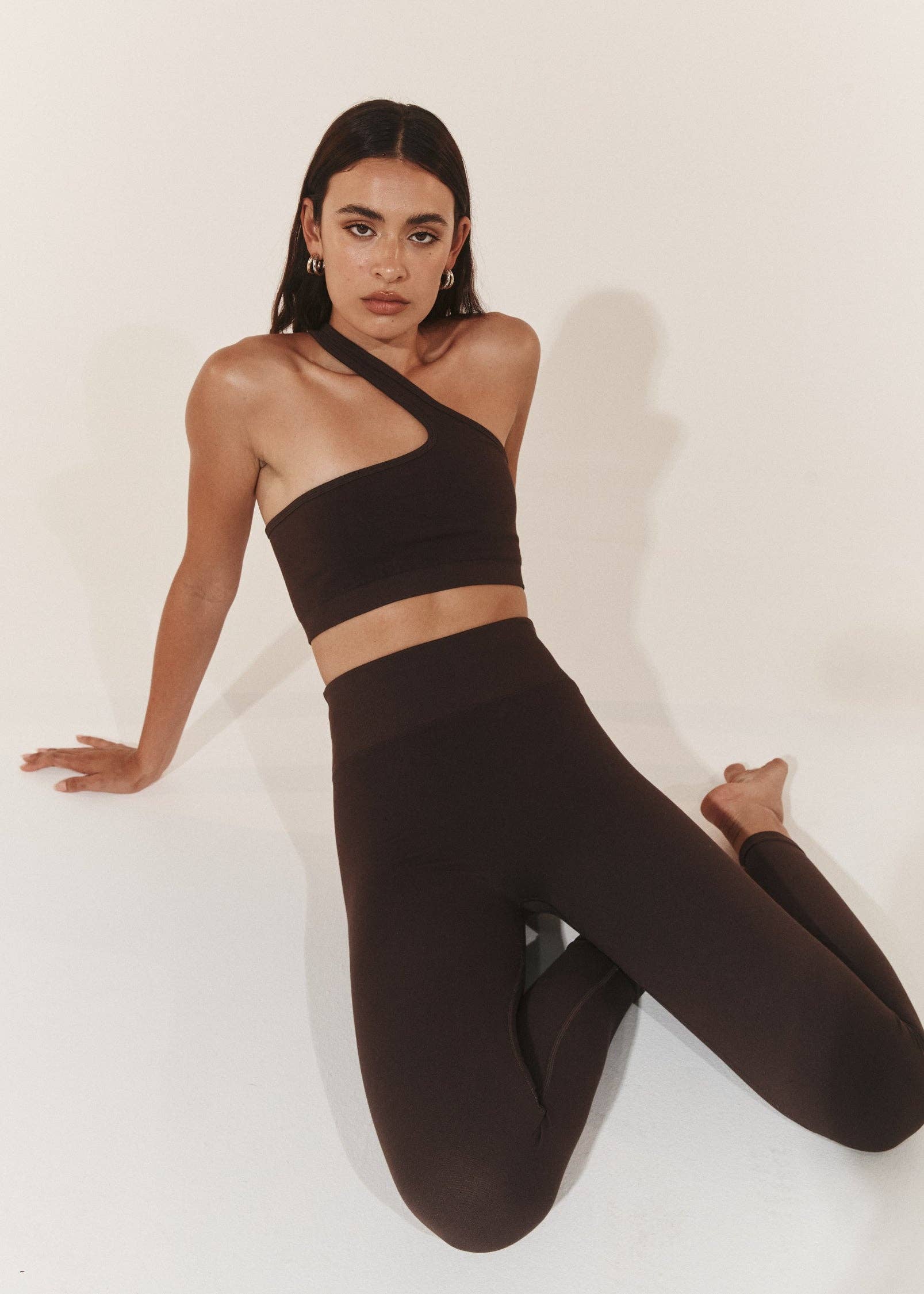 Pinky & Kamal – wholesale Athletic/lounge leggings – Women's – Bamboo Forme Legging - Java Brown4